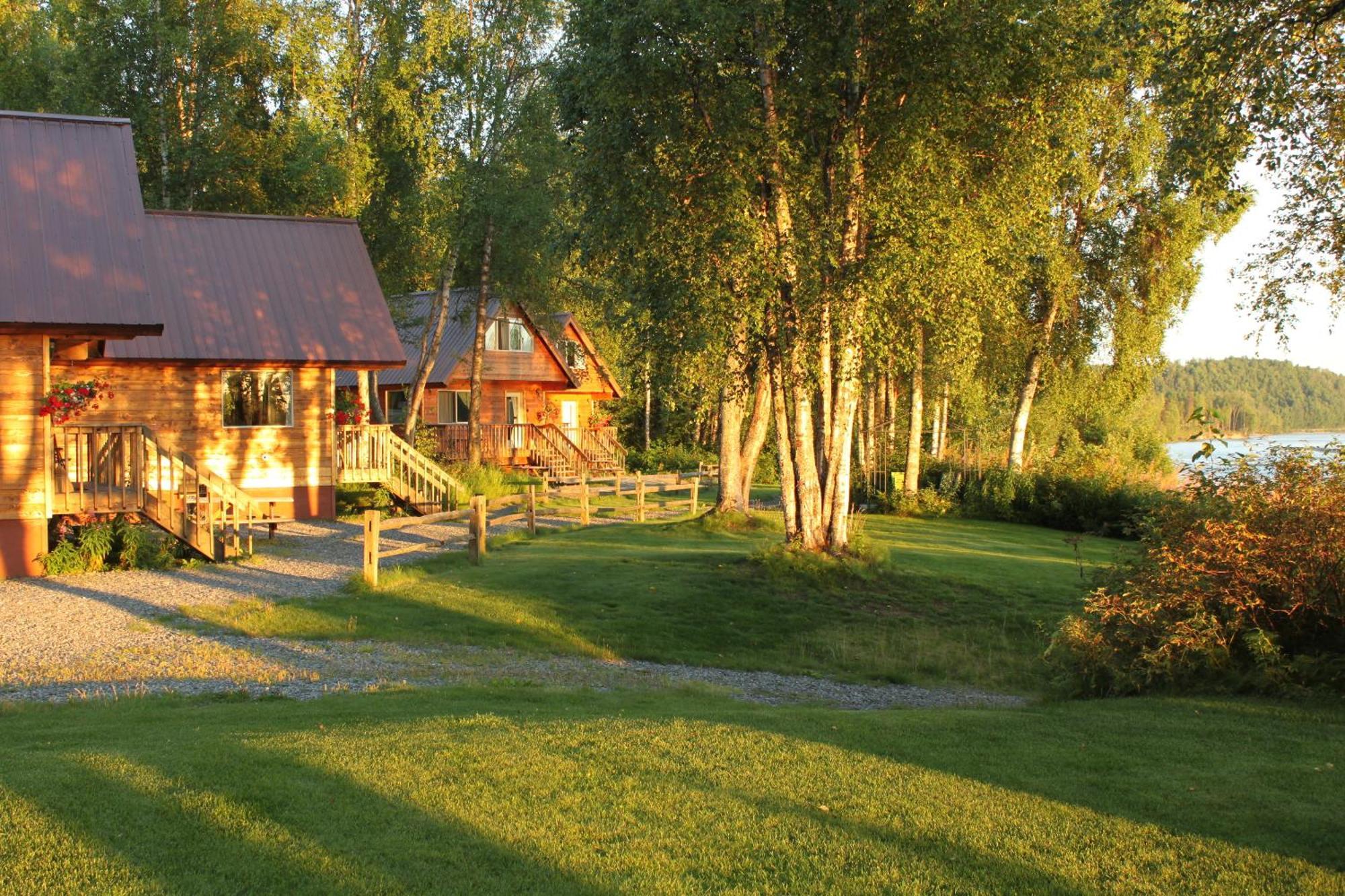 Susitna River Lodging, Riverside Cabins ทัลคีทนา ภายนอก รูปภาพ
